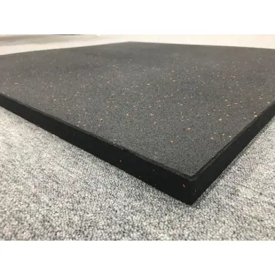 Gummiplatta för tyngdlyftningsområden 30 mm (1 x 1 m), FitNord